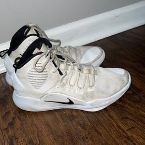 White Nike Hyperdunks